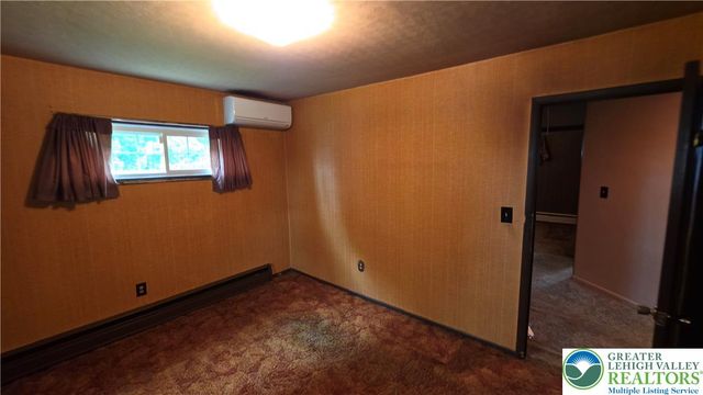 1237 Keller Road, Bushkill Twp, PA 18091
