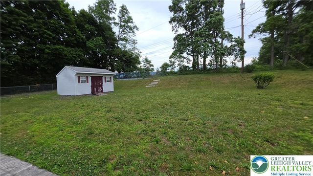 1237 Keller Road, Bushkill Twp, PA 18091