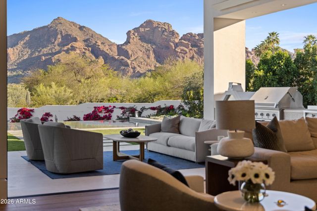 6541 N 48th Street, Paradise Valley, AZ 85253