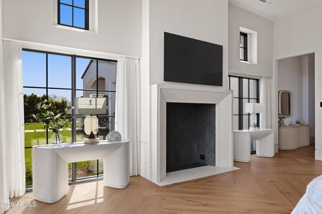 6541 N 48th Street, Paradise Valley, AZ 85253