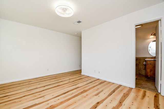 9534 Kerrwood Lane, Houston, TX 77080