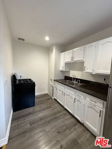 1407 Alvarado Terrace 4, Los Angeles, CA 90006