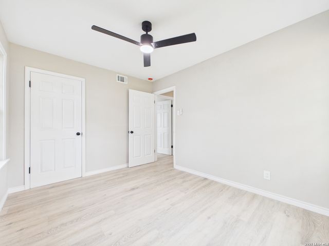 447 E Rampart, San Antonio, TX 78216