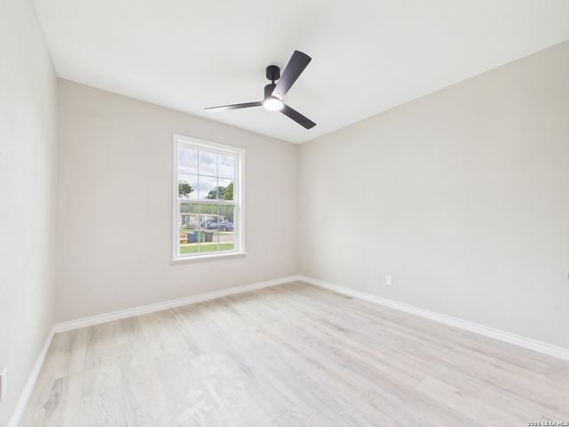 447 E Rampart, San Antonio, TX 78216