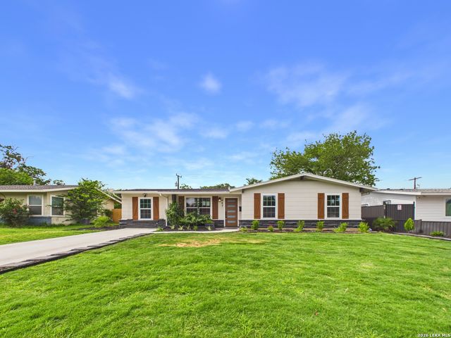 447 E Rampart, San Antonio, TX 78216