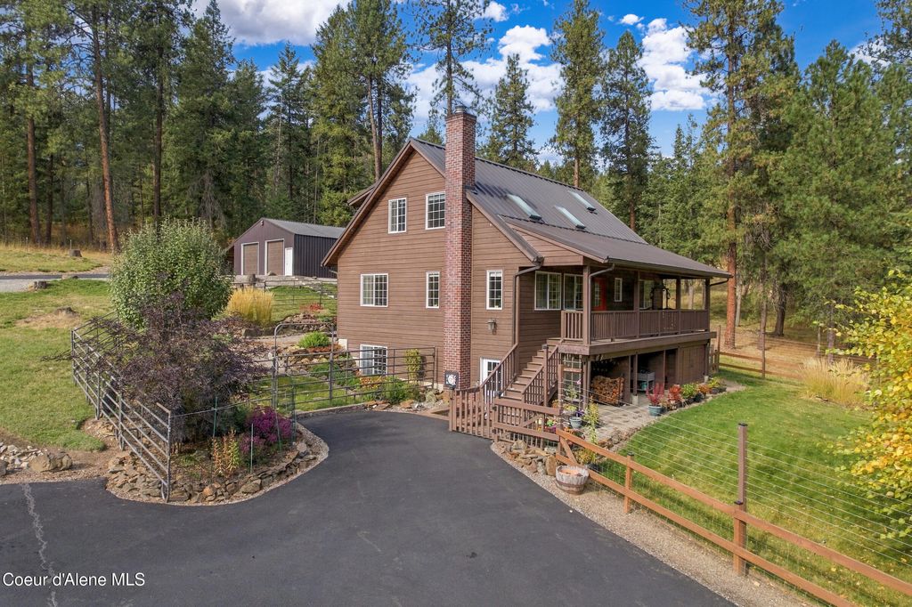 4125 S Wolf Lodge Terrace RD, Coeur d'Alene, ID 83814 photo 3