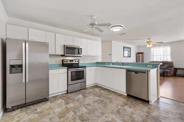 2815 BARBOZA DRIVE, The Villages, FL 32162