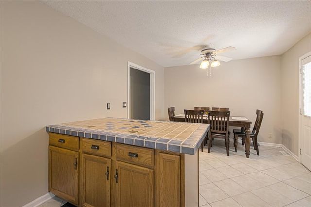 13822 S Acuff Street, Olathe, KS 66062