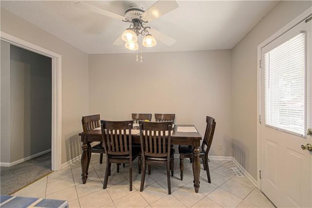 13822 S Acuff Street, Olathe, KS 66062