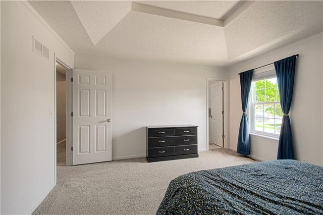 13822 S Acuff Street, Olathe, KS 66062