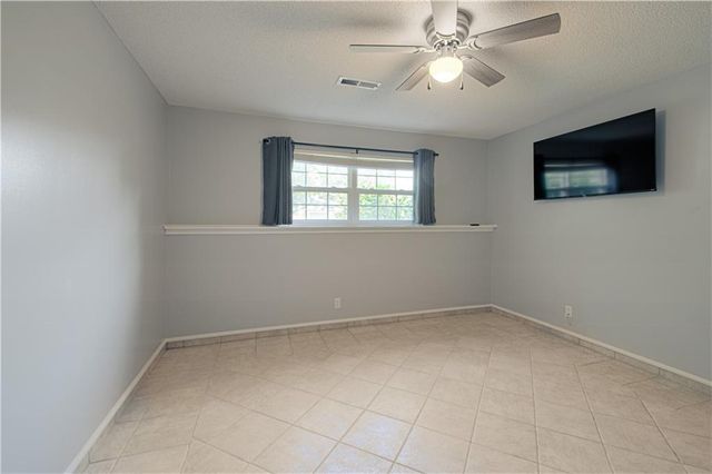 13822 S Acuff Street, Olathe, KS 66062
