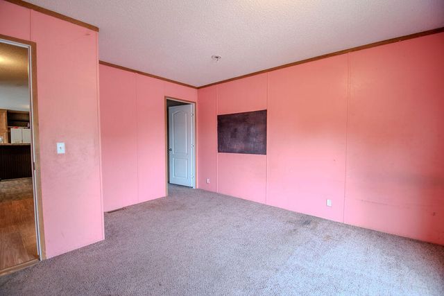 18526 KY Hwy 1247, Waynesburg, KY 40489