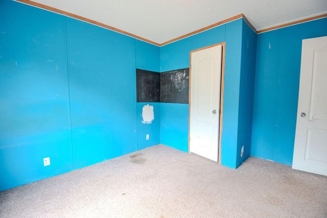 18526 KY Hwy 1247, Waynesburg, KY 40489