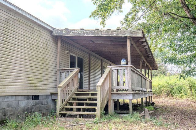 18526 KY Hwy 1247, Waynesburg, KY 40489