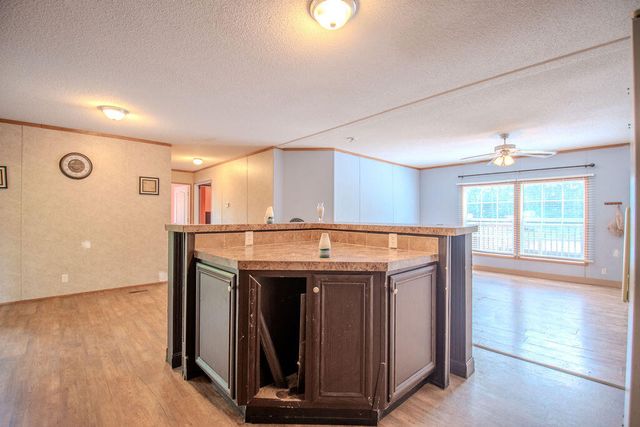 18526 KY Hwy 1247, Waynesburg, KY 40489