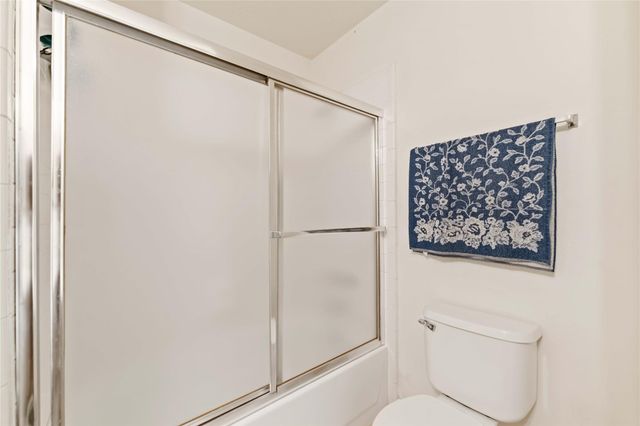 1906 Twin Tulip Court, Fresno, TX 77545