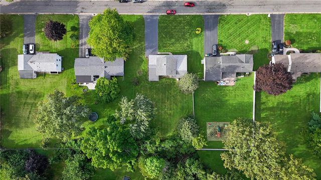 58 Anytrell Drive, Penfield, NY 14580