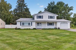 58 Anytrell Drive, Penfield, NY 14580