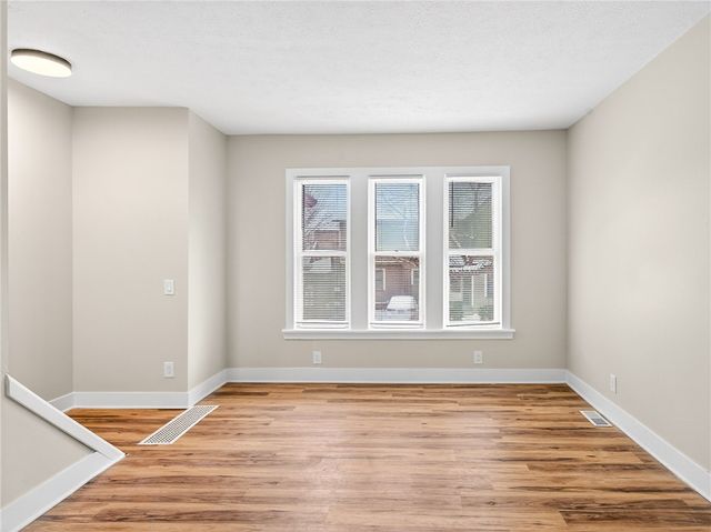 636 University Avenue 3, Rochester, NY 14607