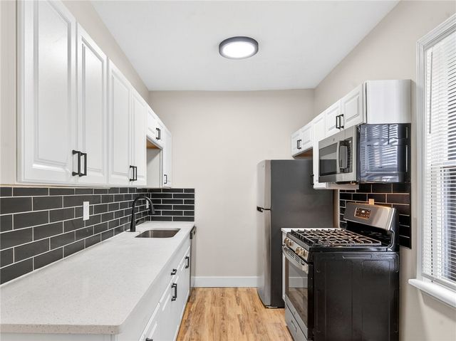 636 University Avenue 3, Rochester, NY 14607