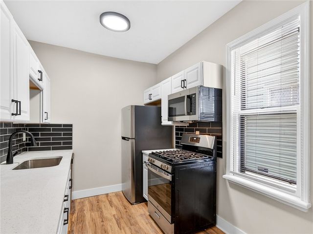 636 University Avenue 3, Rochester, NY 14607