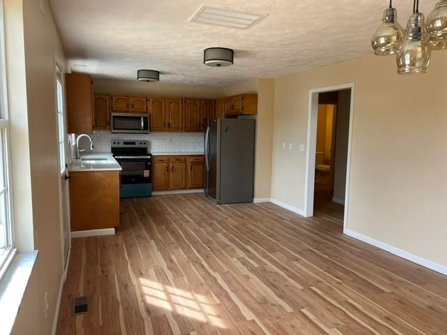 203 Nicole Drive, Hurricane, WV 25526