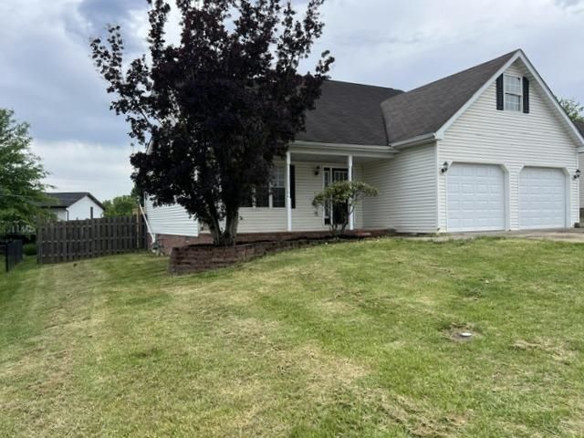 203 Nicole Drive, Hurricane, WV 25526