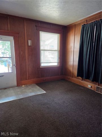 2025 W 100th Street, Cleveland, OH 44102