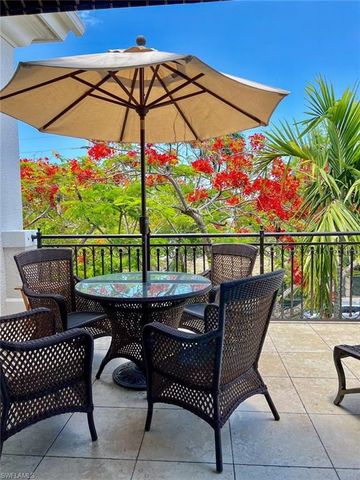 411 6th ST S 301, Naples, FL 34102