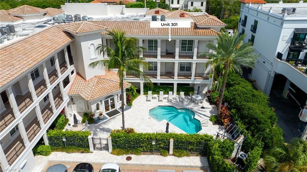 411 6th ST S 301, Naples, FL 34102