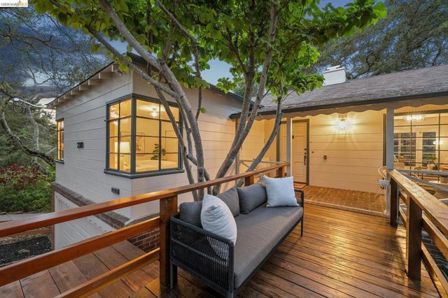 2380 Leimert Blvd, Oakland, CA 94602