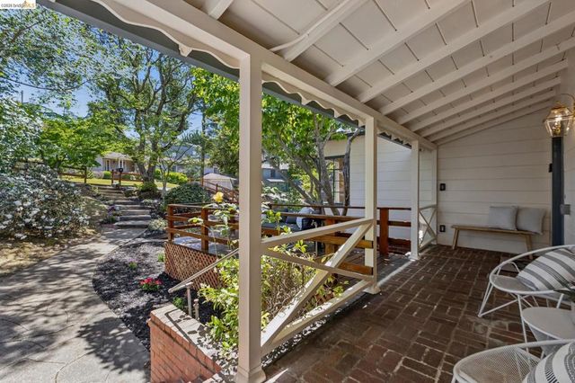 2380 Leimert Blvd, Oakland, CA 94602