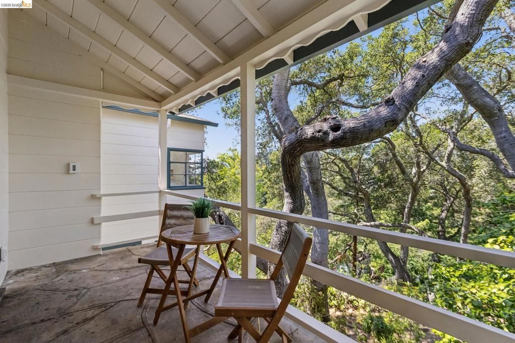Image 28 of property listing at 2380 Leimert Blvd, Oakland, CA 94602