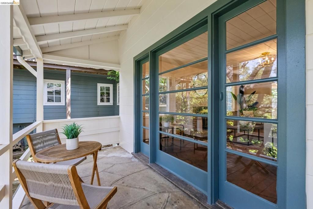 Image 32 of property listing at 2380 Leimert Blvd, Oakland, CA 94602
