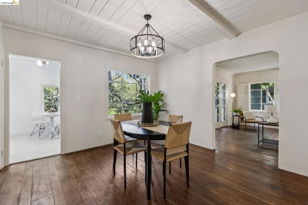 Image 36 of property listing at 2380 Leimert Blvd, Oakland, CA 94602
