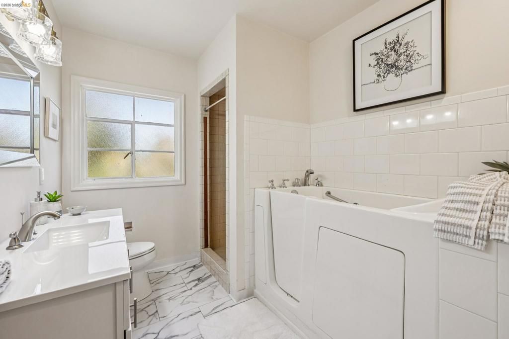 Image 49 of property listing at 2380 Leimert Blvd, Oakland, CA 94602