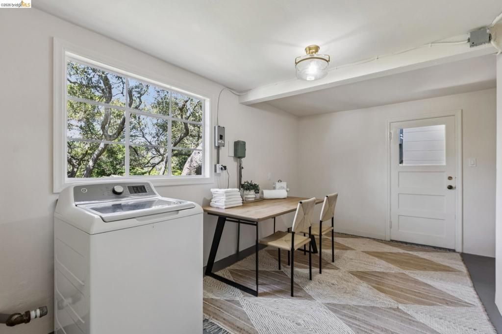 Image 61 of property listing at 2380 Leimert Blvd, Oakland, CA 94602