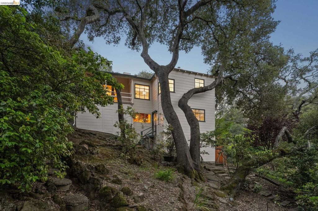 Image 73 of property listing at 2380 Leimert Blvd, Oakland, CA 94602