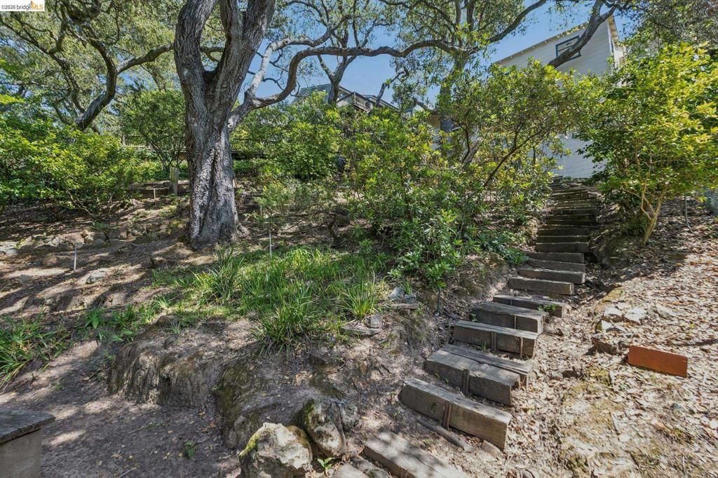 Image 78 of property listing at 2380 Leimert Blvd, Oakland, CA 94602