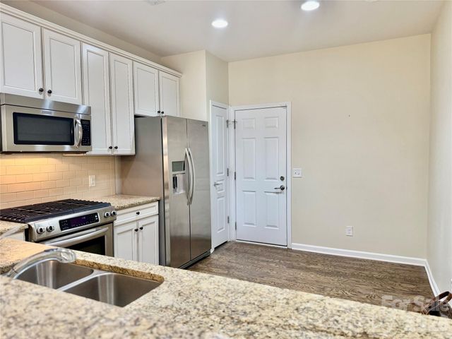 16145 Annahill Court, Charlotte, NC 28277