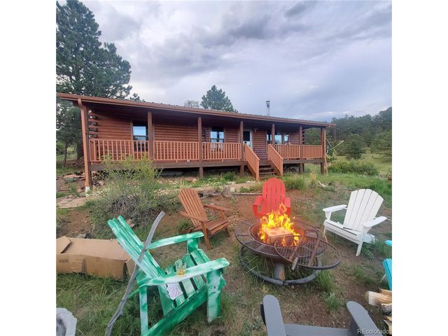 958 Meadows Ln, Florissant, CO 80820