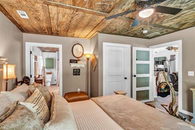 627 Johnstonville Road, Barnesville, GA 30204