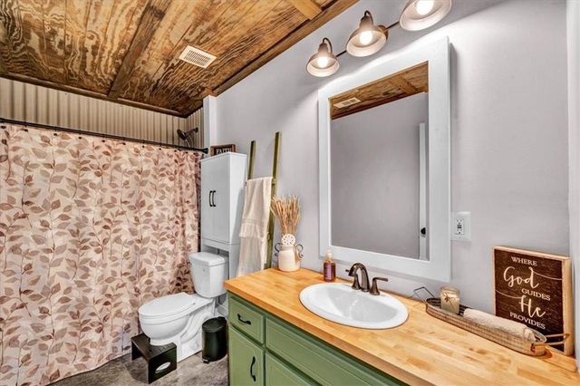 627 Johnstonville Road, Barnesville, GA 30204