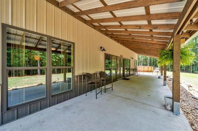 627 Johnstonville Road, Barnesville, GA 30204