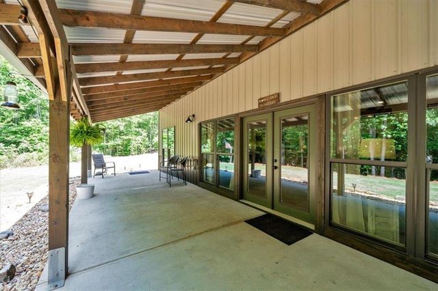 627 Johnstonville Road, Barnesville, GA 30204