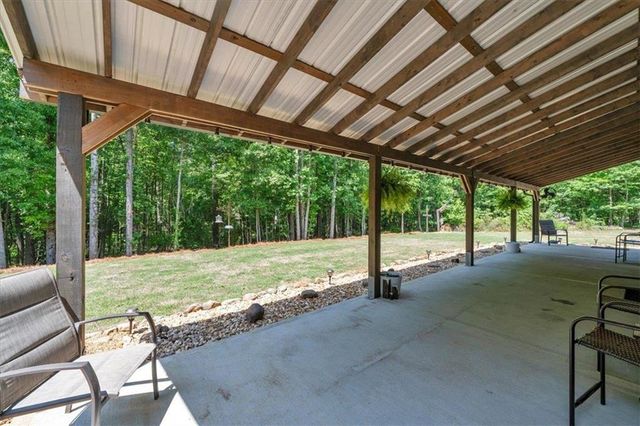 627 Johnstonville Road, Barnesville, GA 30204