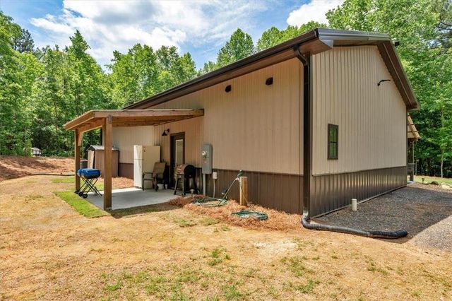 627 Johnstonville Road, Barnesville, GA 30204