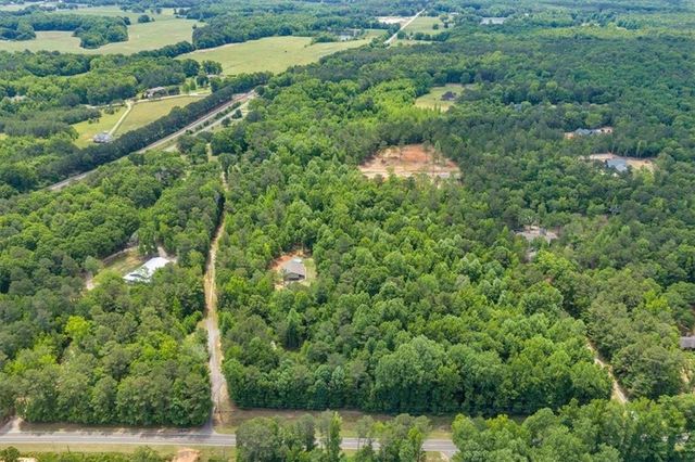 627 Johnstonville Road, Barnesville, GA 30204