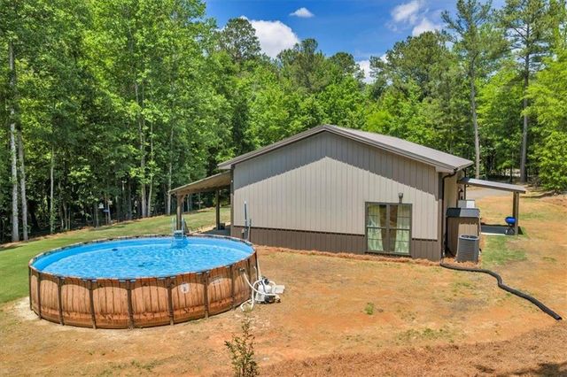 627 Johnstonville Road, Barnesville, GA 30204