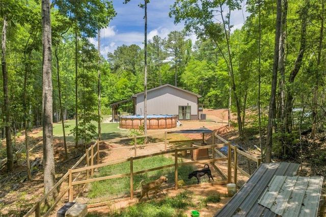 627 Johnstonville Road, Barnesville, GA 30204